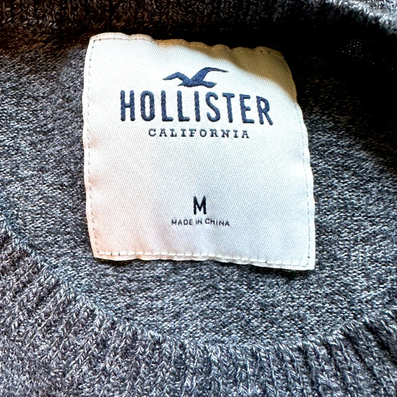 HOLLISTER GRAY LONG SLEEVE SWEATER. SIZE MEDIUM. - Picture 6 of 6